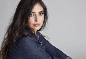 Biografia actriței Melike Ipek Yalova (Isabella din serialul Suleyman Magnificul)