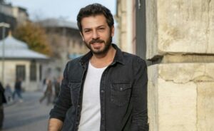 Biografie Ahmet Tansu Tasanlar (Azat – Hercai)
