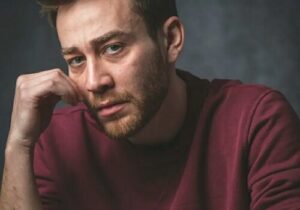 Biografia actorului Semih Erturk (Veysel din Poveste din Anatolia).