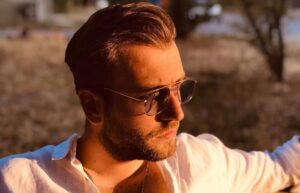 Cine este Yavuz din serialul Dragoste fără hotare? Biografia actorului Nezir Cinarli