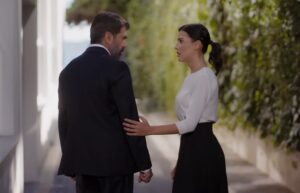 “Capcana iubirii” rezumat episoadele 538 și 539, rezumat. Orhun nu o lasă pe Hira să plece cu Yekta