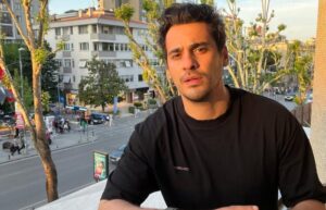 Actorul Caner Sahin din „Minciuni de familie” va juca în noul serial „Imam Gazali” alături de Taner Olmez