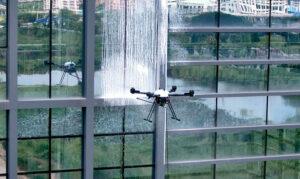 Știai că deja există orașe conduse de roboți? Iată unde! (Și de ce o să râzi de haosul ăsta delicios)