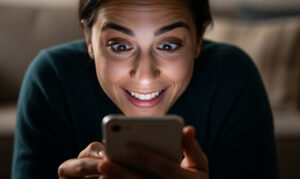 Top 5 moduri prin care tehnologia 5G îți transformă experiența online