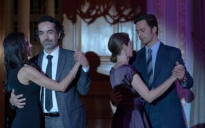 “Fata de la fereastră” Episodul 16, rezumat. Feride îi împacă pe Alp și Cana