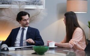 “Prețul ispitei” episoadele 36-38, rezumat. Erhan și Elif se prefac că sunt din nou împreună