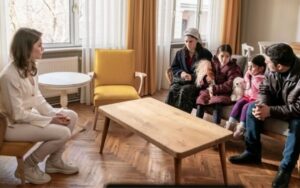 „Fata de la fereastră” Episodul 74, rezumat